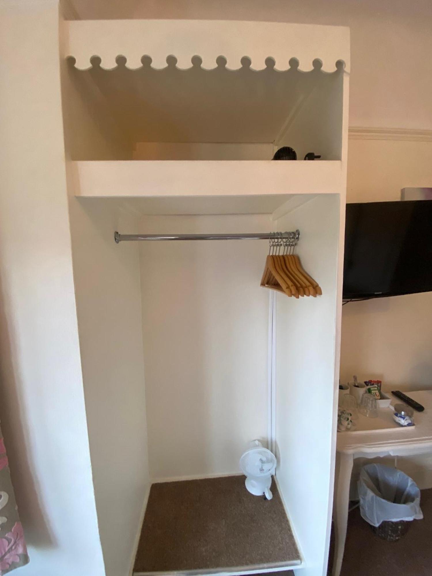 Pebbles Guest House Southend-on-Sea Room photo